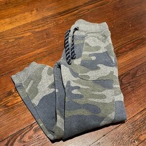 Eddie Bauer Kid’s Camo Joggers Size S (7/8)